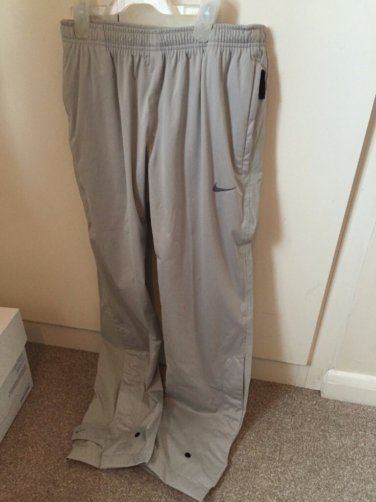 nike storm fit waterproof trousers